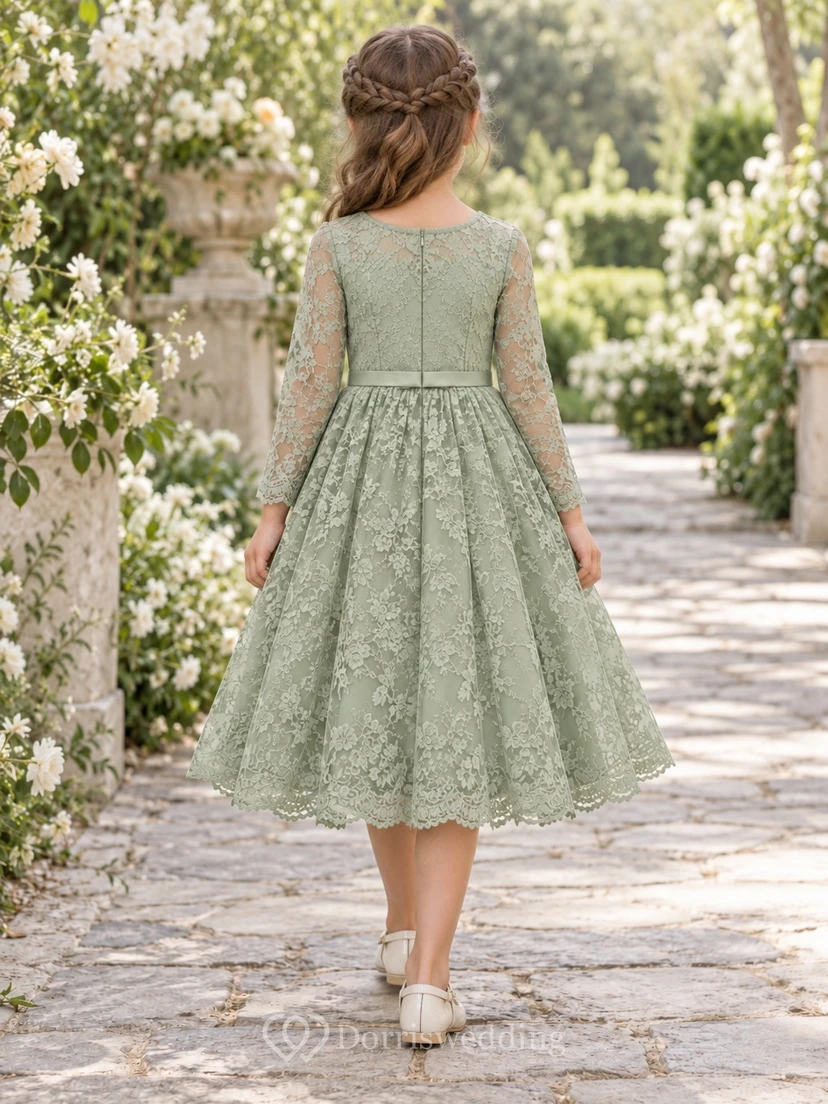 Vestido de niña de flores de manga larga, corte A, con estampado floral verde salvia y encaje festoneado, hasta la rodilla. view 2