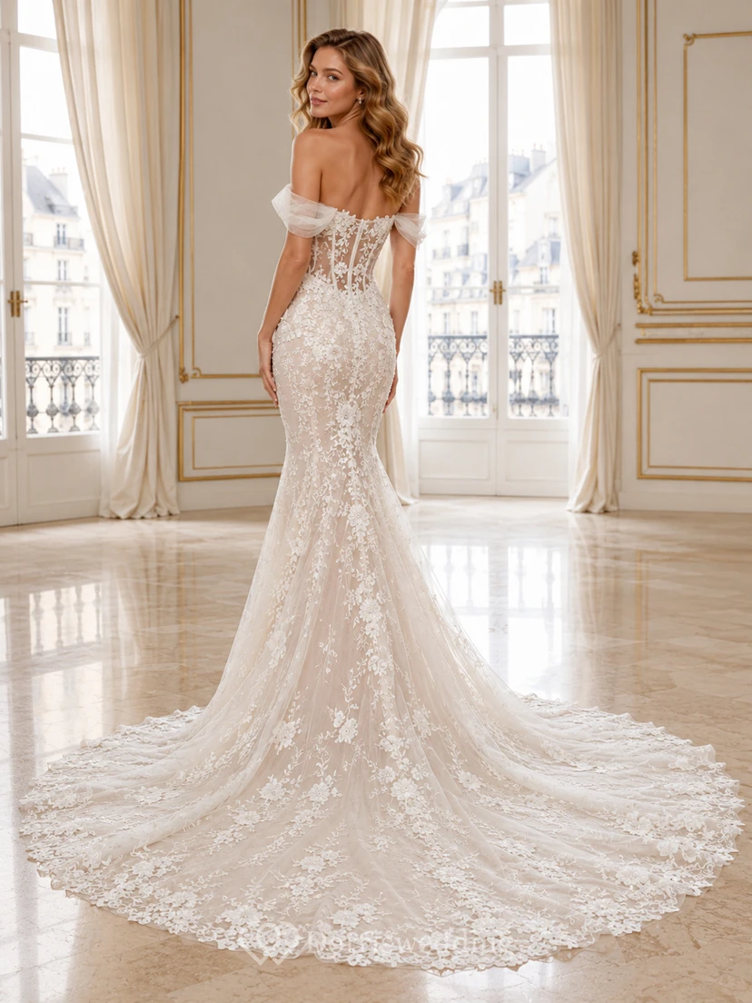 Robe de mariée sirène ajustée en dentelle, épaules dénudées, manches courtes, traîne chapelle, applications florales, style jardin view 2