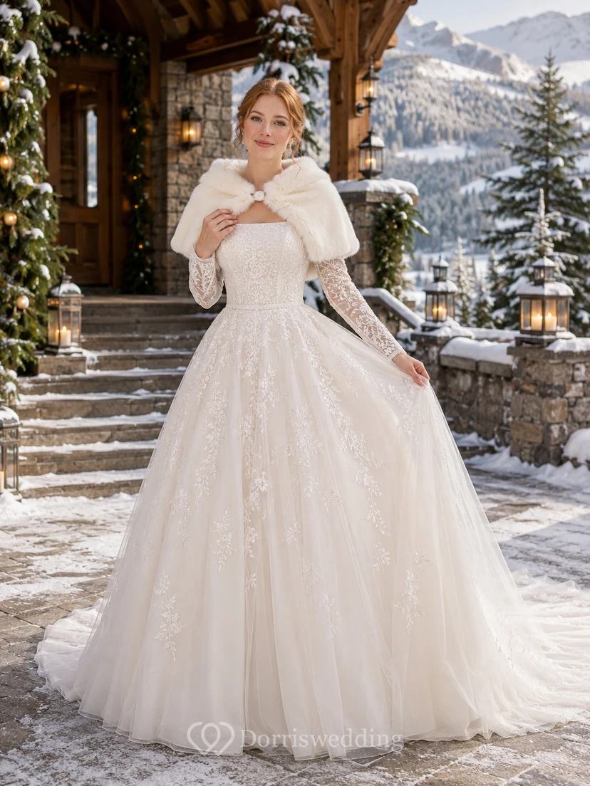 Winterliches Pelzschal-Tüll-Ballkleid, trägerlos, Hochzeitskleid