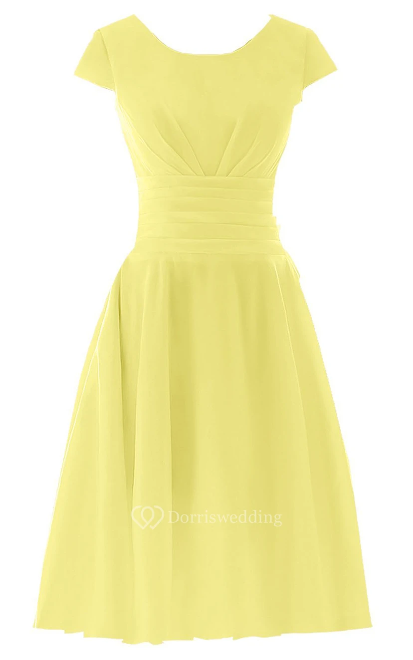 Kurzärmeliges, knielanges, plissiertes Chiffonkleid mit Schleife view 3