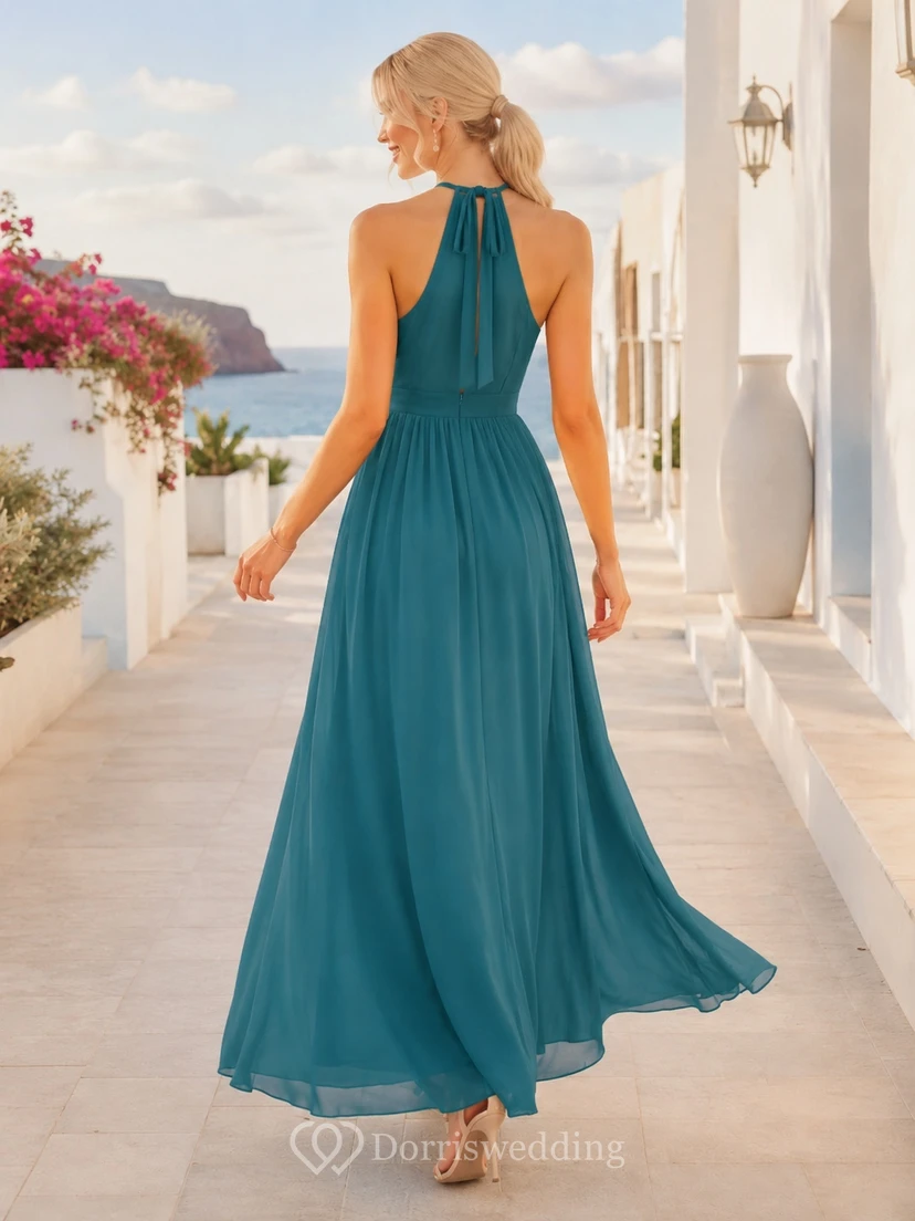 Vestido sencillo de dama de honor de verano para playa, de gasa color turquesa, corte en A, largo hasta los tobillos. view 2