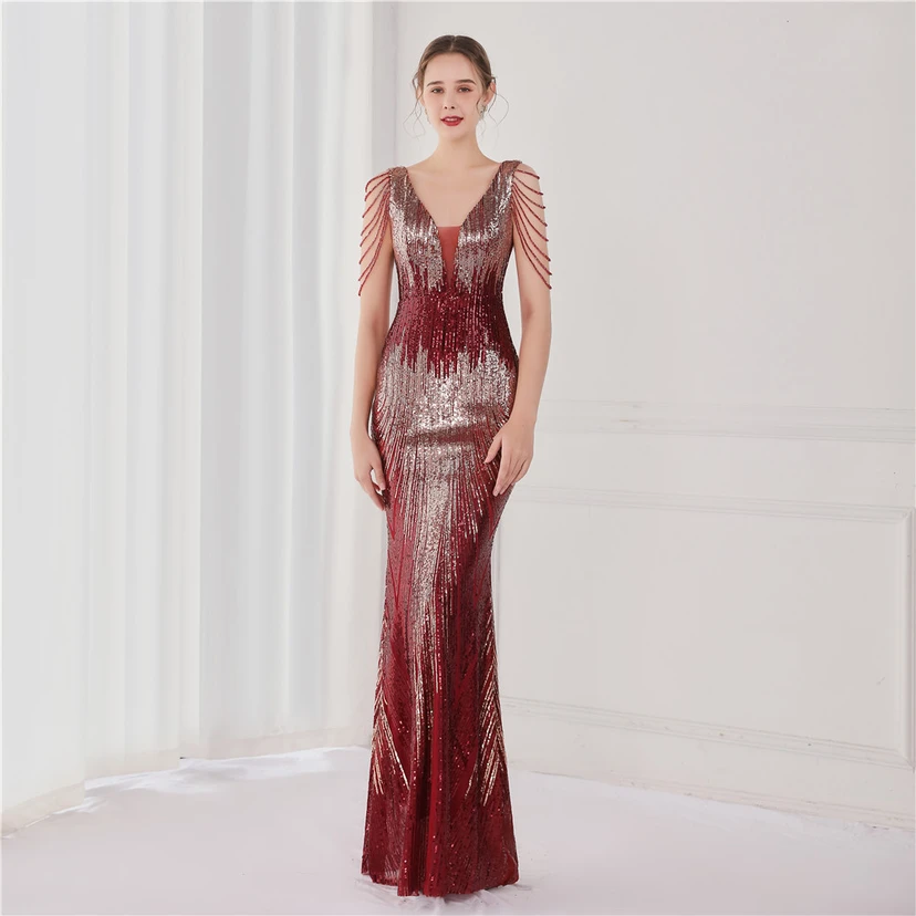 Vestido largo de lentejuelas con cola de pez, ideal para eventos, banquetes, eventos de celebridades y eventos de moda. Vestido de noche con etiqueta para modelos de automóviles. video preview