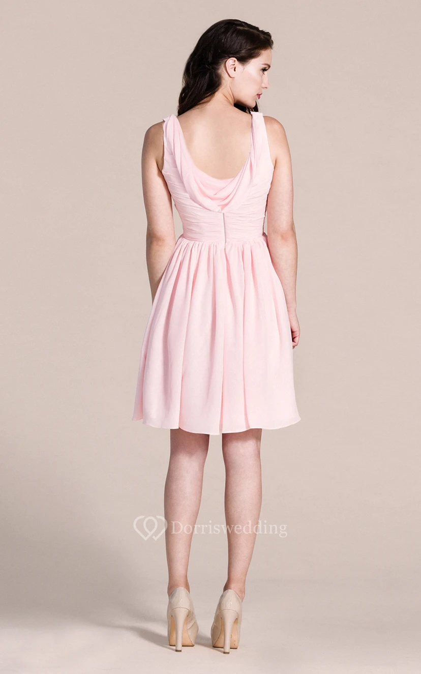 Sleeveless Chiffon Dress With Scoop Neck view 3