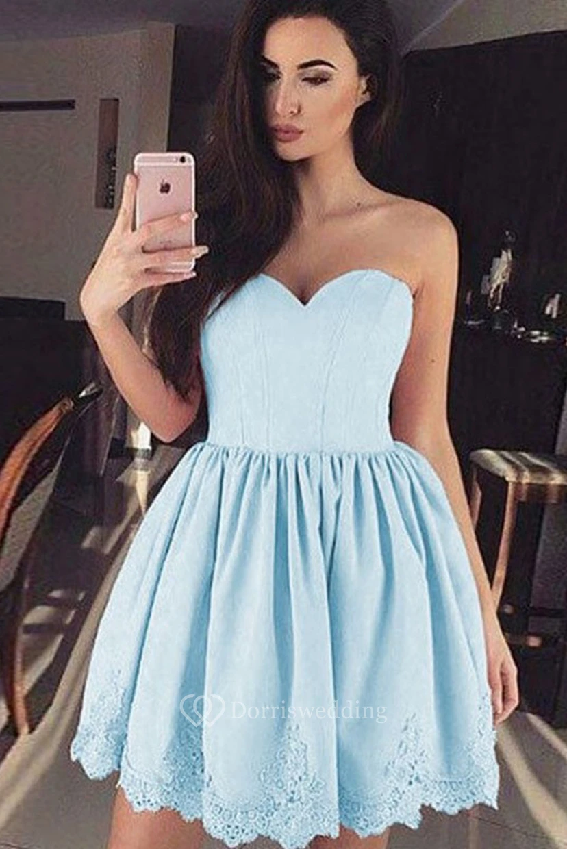 A-line Ball Gown Sleeveless Lace Sweetheart Short Mini Homecoming Dress view 2