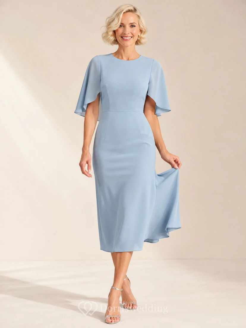 Himmelblaues Crêpe-Midikleid mit Cape-Ärmeln
