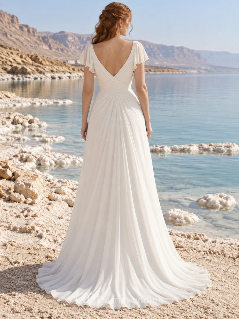 Einfaches Brautkleid aus Chiffon mit V-Ausschnitt, kurzen Ärmeln und A-Linien-Schnitt sowie drapierter Taille view 2