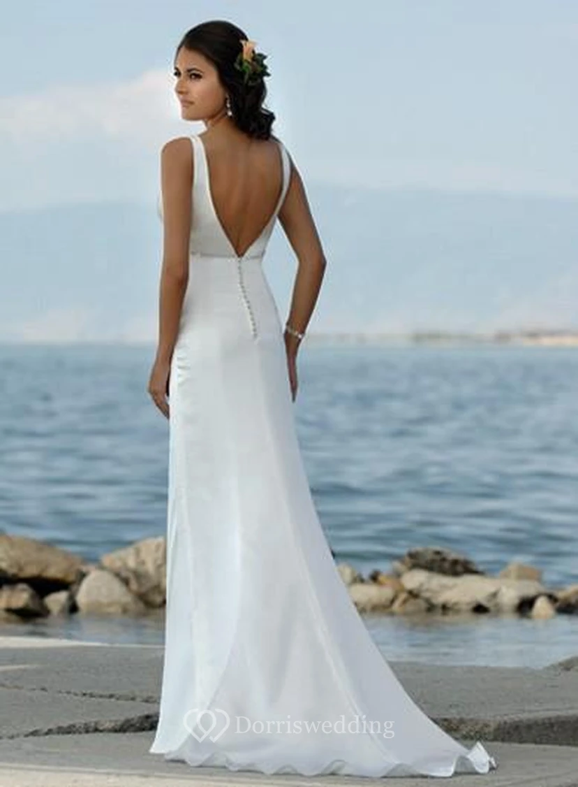 Robes de mariée simples et sexy à col en V, fourreau et traîne, ornées de perles, pour la plage. view 2
