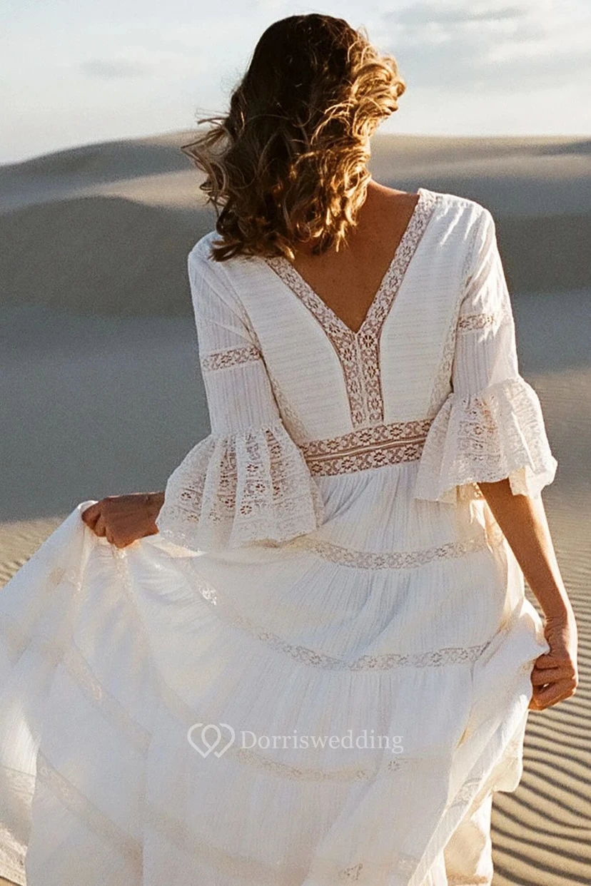 Lässiges Brautkleid aus Spitze, Etuikleid mit Poetenärmeln und tiefem V-Ausschnitt am Rücken view 3