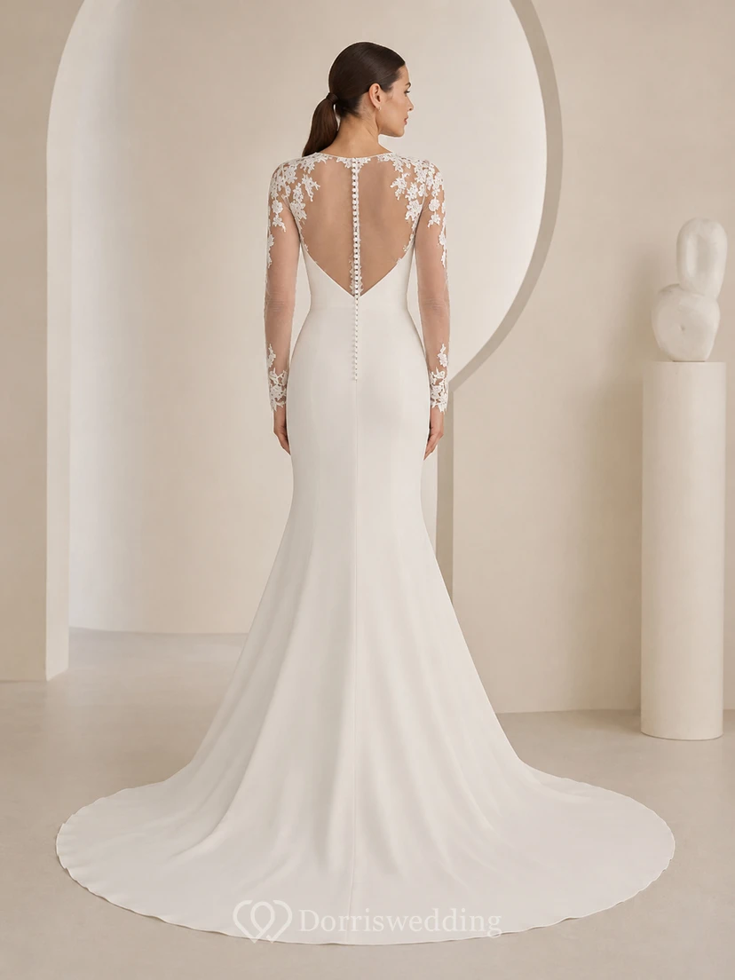 Robe de mariée sirène en satin poli et dentelle, col carré, manches longues transparentes, longueur au sol view 2