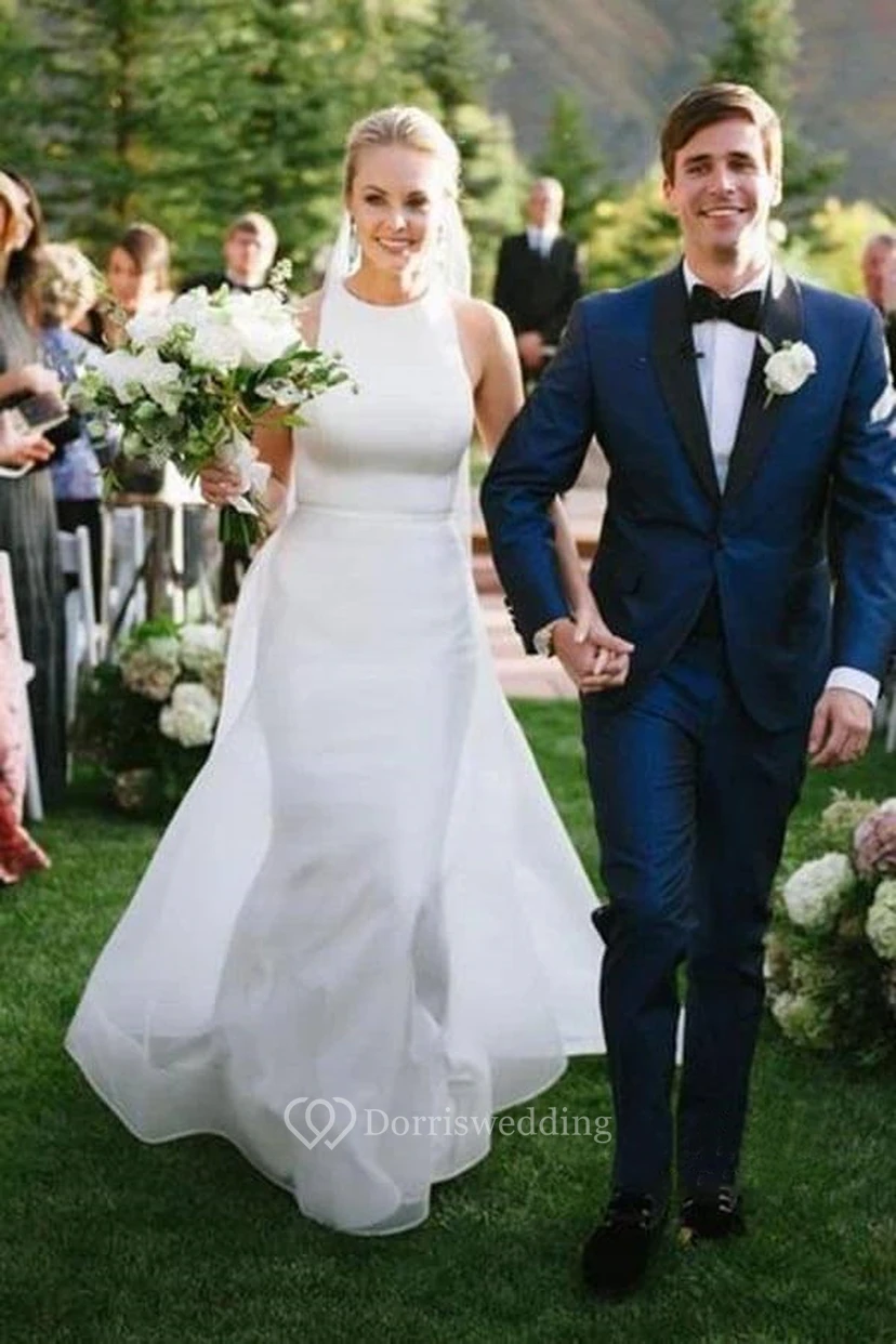Schlichtes ärmelloses Etuikleid aus Satin und Chiffon im Landhausstil für Hochzeiten