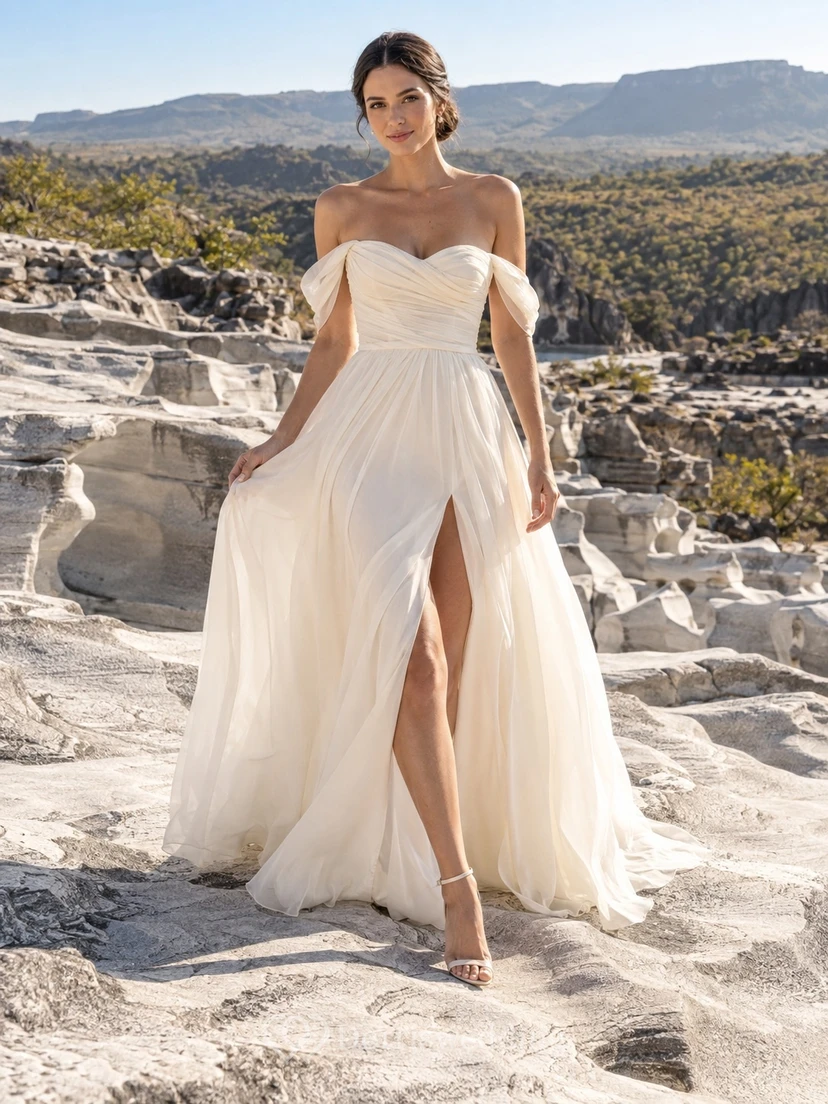Schulterfreies Brautkleid aus Organza mit herzförmigem Dekolleté, drapiertem Oberteil und geteilter A-Linien-Schleppe