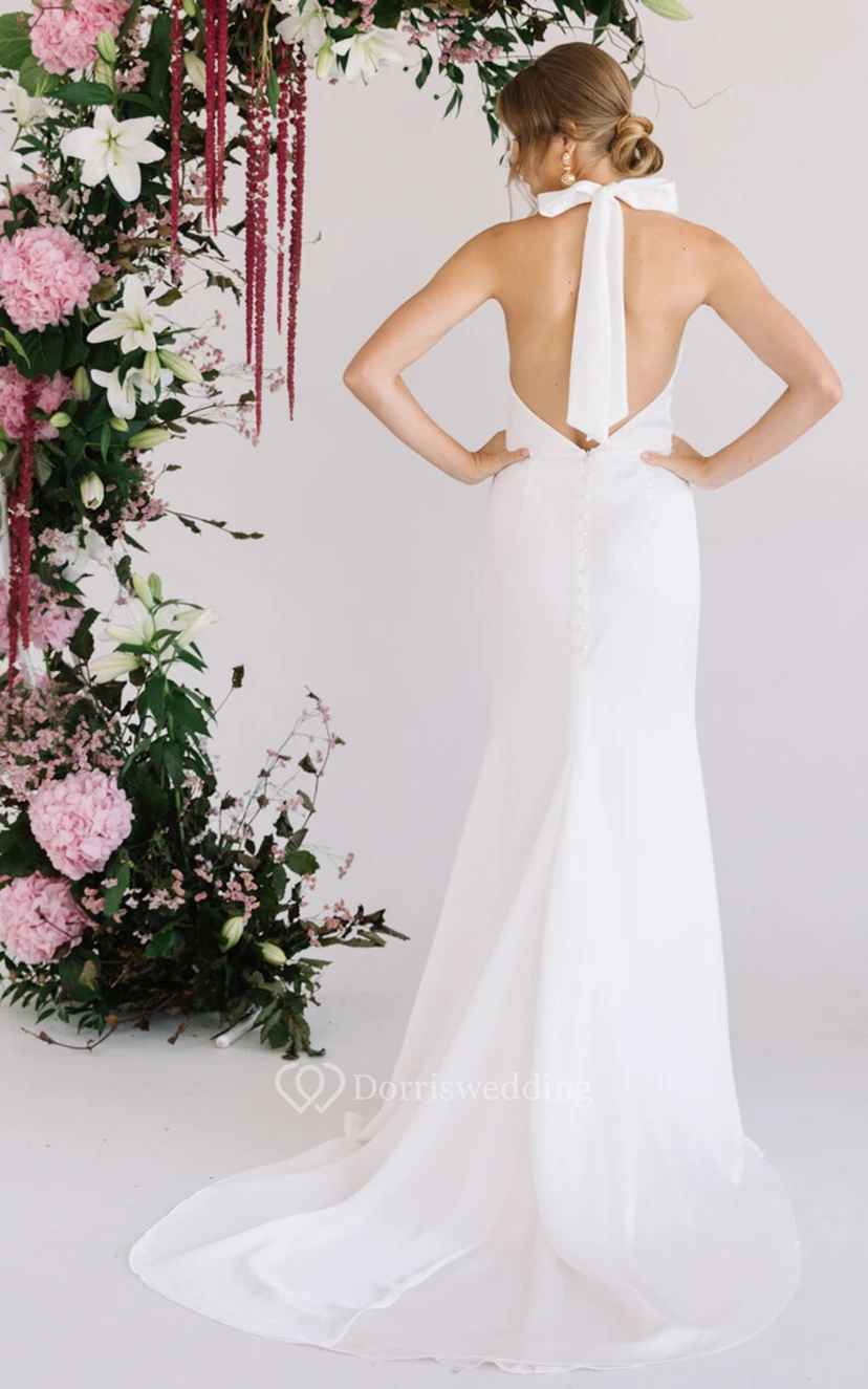 Lässiges, ärmelloses Brautkleid aus Satin mit Neckholder und Schleppe view 2