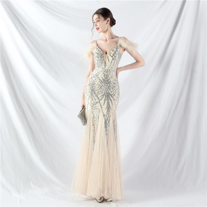 9-farbiges, handgefertigtes Abendkleid aus Kamelfedern, Netzstoff und Pailletten, sexy Trägern view 35