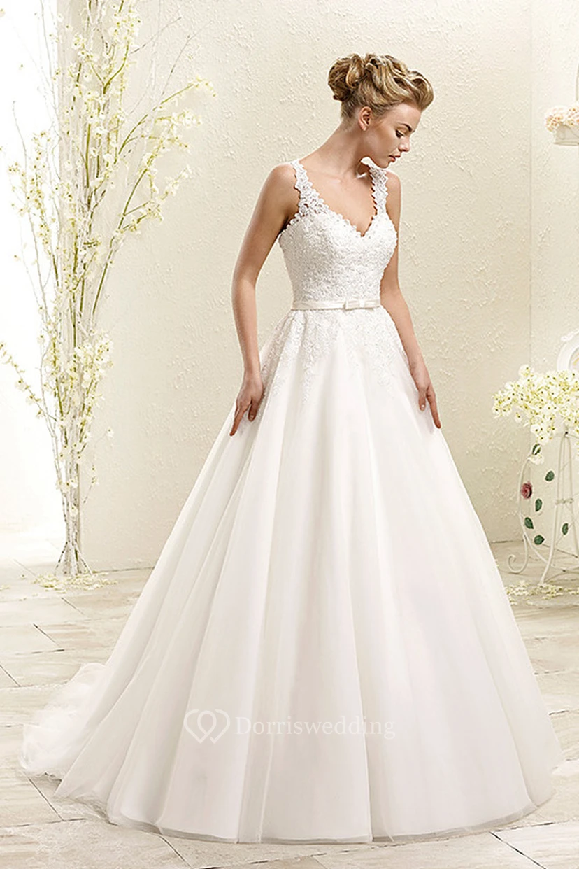 A-Line Sleeveless Appliqued Floor-Length V-Neck Wedding Dress