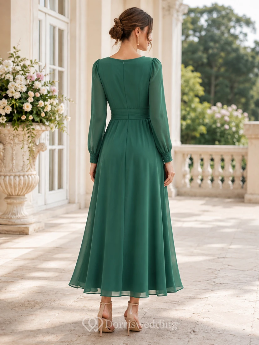 Vestido midi de gasa con escote en V y mangas estilo poeta, color jade. view 2