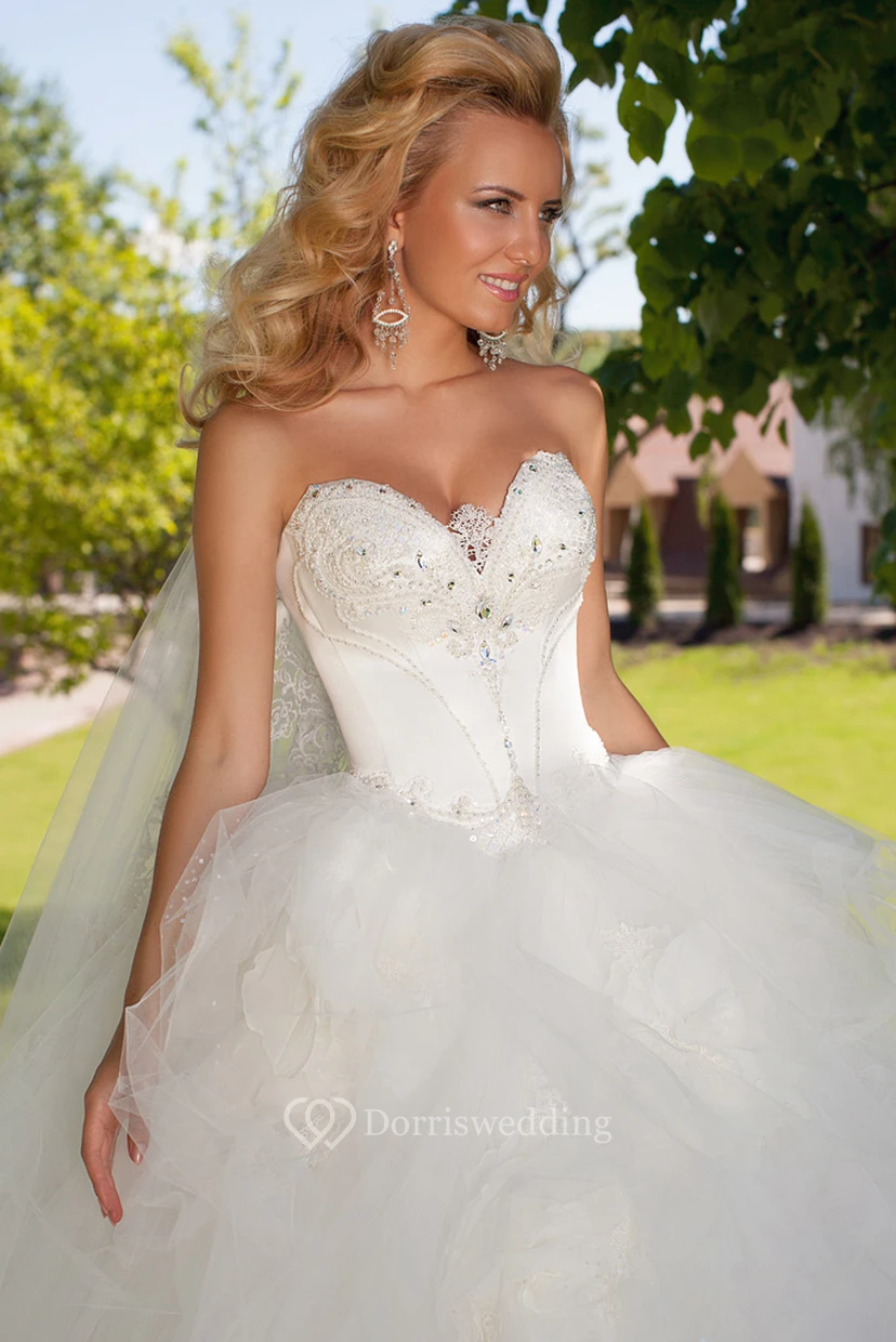 Floor-Length Sweetheart Beaded Tulle Wedding Dress With Ruffles And Lace Up view 3
