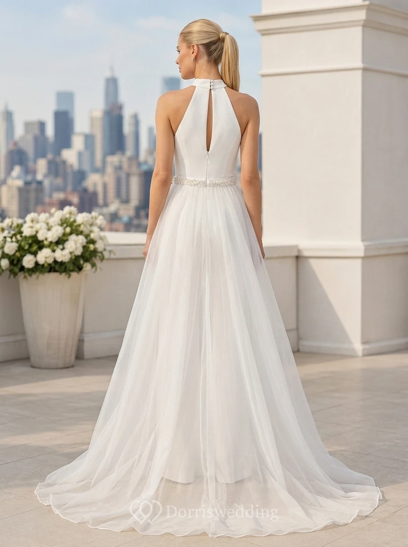 Combinaison de mariée blanche dos nu avec surjupe en tulle et traîne view 2