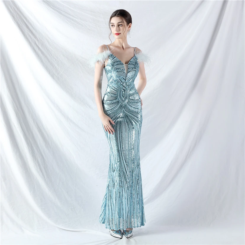 Vestido de noche con cuentas florales y plumas de avestruz elaboradas artesanalmente view 35