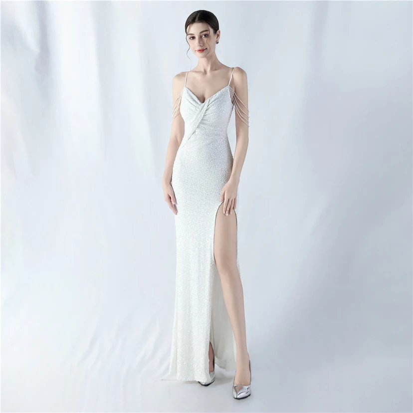 Robe de soirée sexy à bretelles et fente haute, ornée de perles et de perles artisanales. view 48
