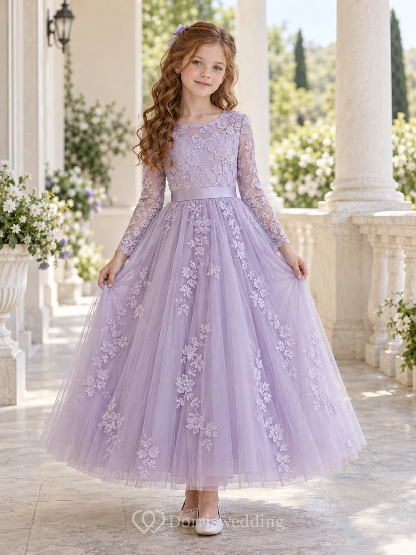 Vestido de niña de flores de manga larga, discreto, con estampado floral lavanda, corte en A, tul, largo hasta los tobillos y lazo en la espalda.
