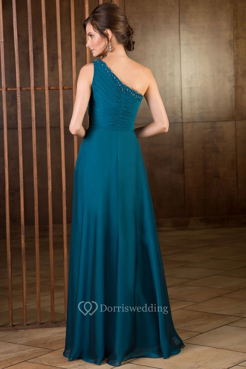 Langes, einseitig schulterfreies A-Linien-Kleid für die Mutter der Braut mit Schal und Pailletten view 2