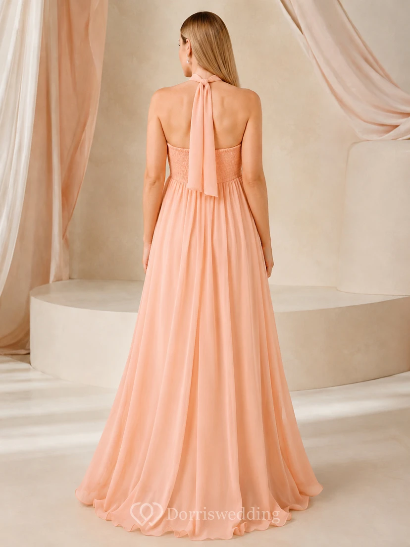 Robe de soirée de maternité pêche, dos nu, plissée, en mousseline de soie, coupe trapèze, longue jusqu'au sol, dos nu. view 2