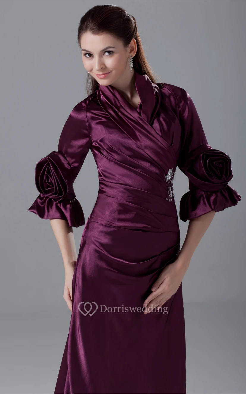 Exquisites, seitlich gerafftes, langärmeliges Kleid mit Perlenstickerei und Blumenmuster view 5