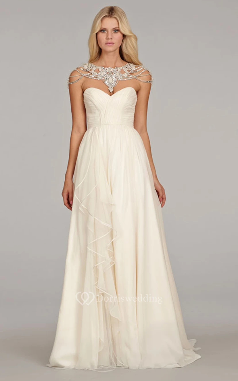 Bezauberndes langes Abendkleid mit herzförmigem Ausschnitt, gerafftem Oberteil und fließenden Rüschen. view 3