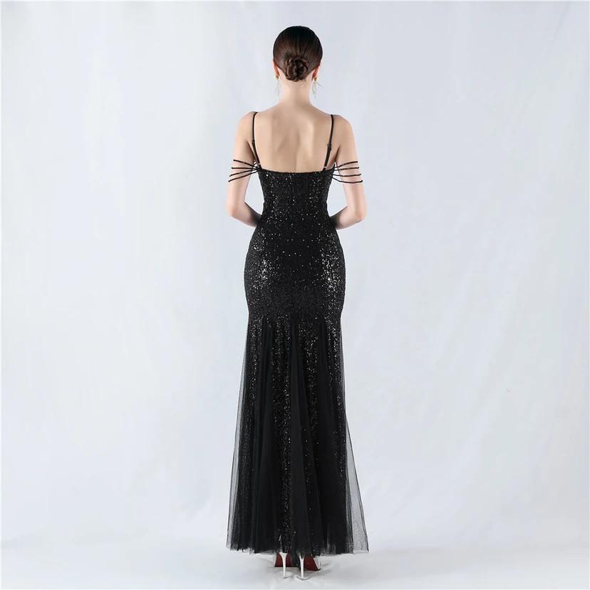 Création de perles, de sequins et de tulle pour une robe de soirée, spectacle, animateur, réunion annuelle view 26