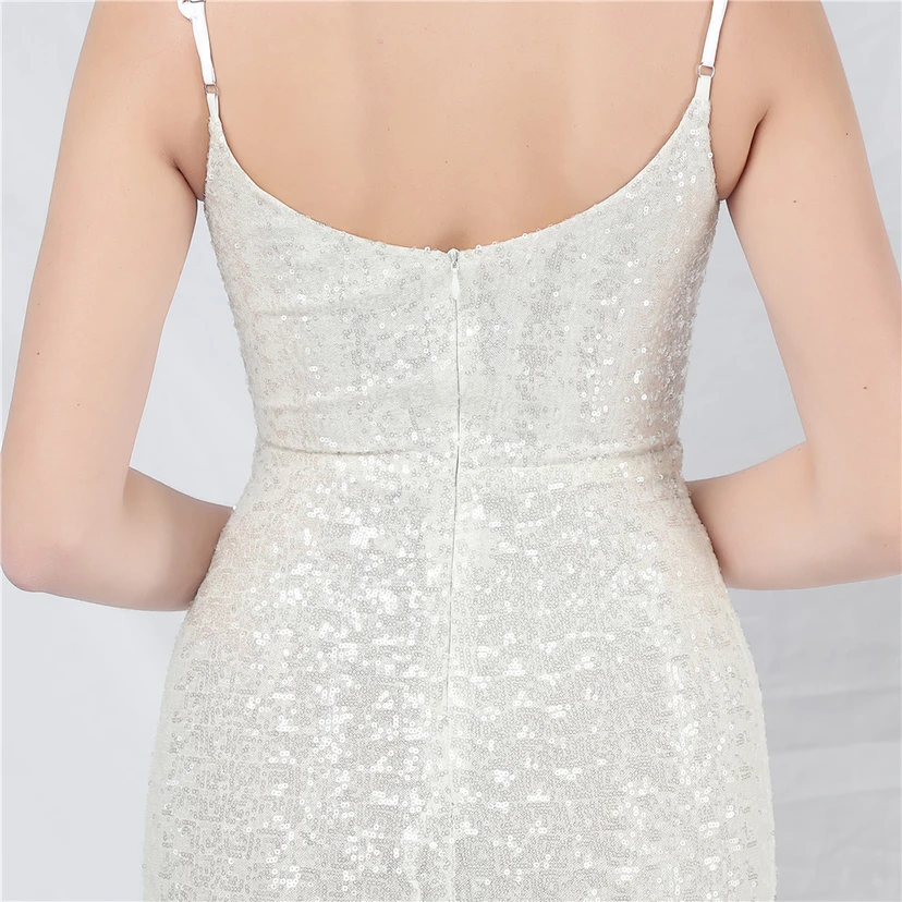 Robe de soirée de luxe ornée de plumes d'autruche et de sequins, idéale pour un banquet. view 23
