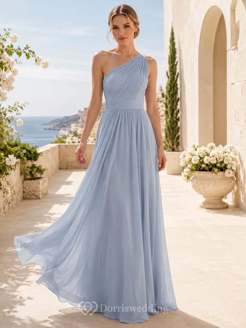 Robe de mariée bleu acier asymétrique en mousseline plissée, coupe trapèze, à une épaule