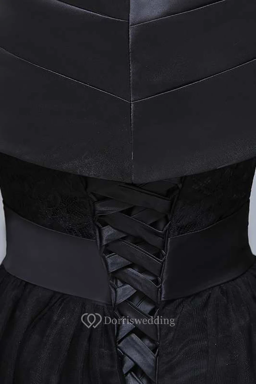 Vestido negro de Audrey Hepburn | Atuendo de Desayuno con diamantes | Vestido de cóctel formal vintage de los años 50 view 12