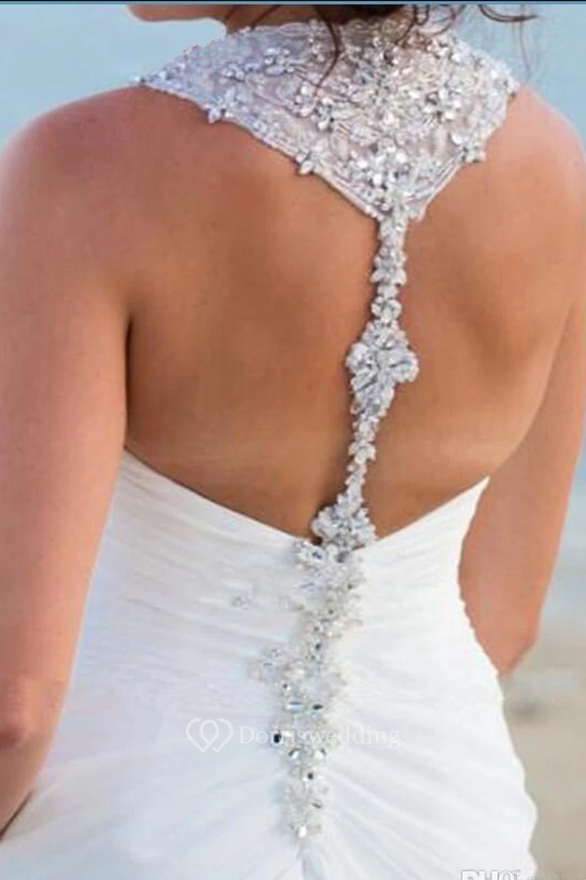 Elegantes Vintage-Strandkleid mit V-Ausschnitt, Perlenbesatz, rückenfreiem Schnitt und Schlitz vorne view 3