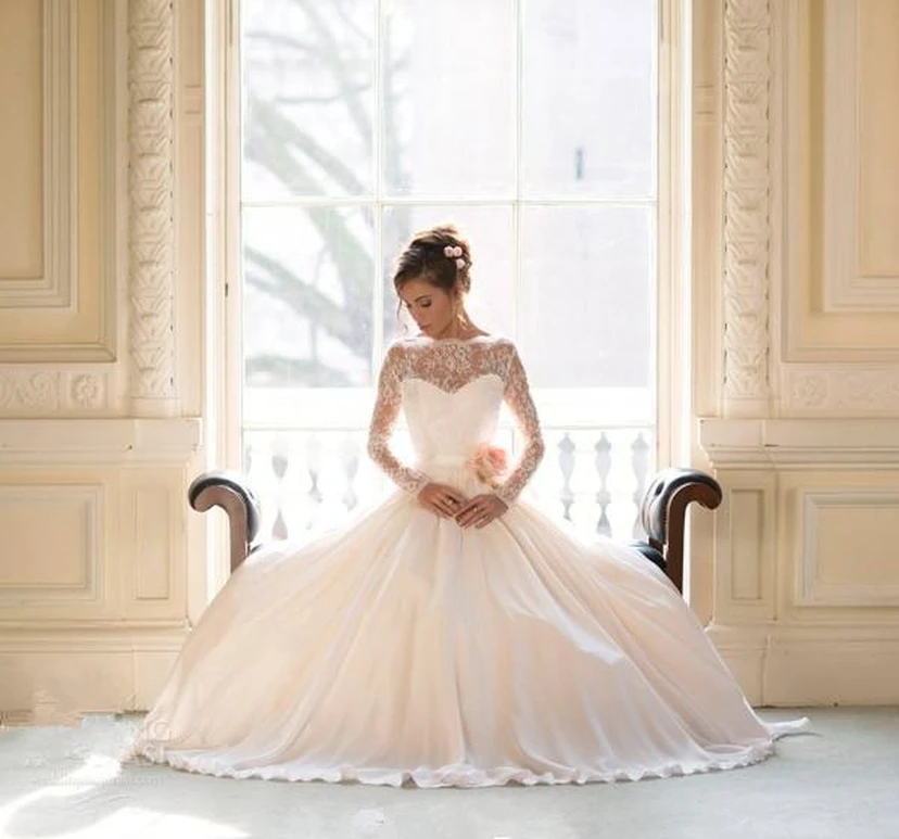 Elegant Long Sleeve Lace Wedding Dresses Princess Chiffon Bridal Gowns view 3
