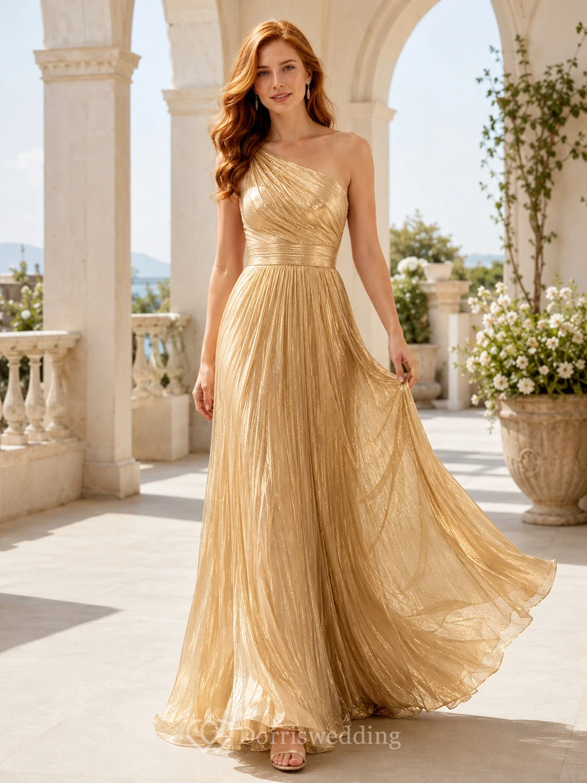 Goldfarbenes, plissiertes, trägerloses A-Linien-Abendkleid aus Chiffon