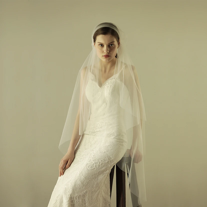 Soft Tulle Single Tier Fingertip Veil view 2