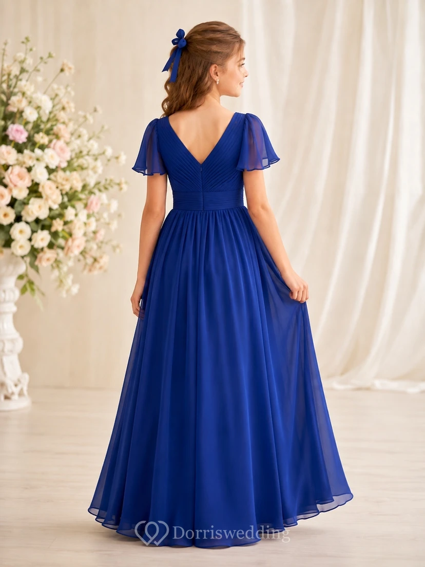 Vestido de dama de honor juvenil azul rey, corte en A, largo hasta el suelo, escote en V, manga corta, detalle de volantes, estilo romántico. view 2