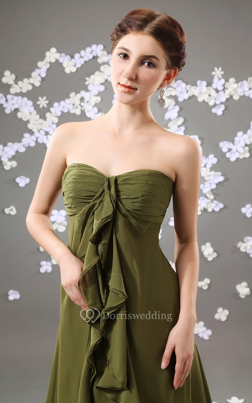 Chiffonkleid in Bodenlänge mit herzförmigem Herzausschnitt und fließenden Rüschen view 4