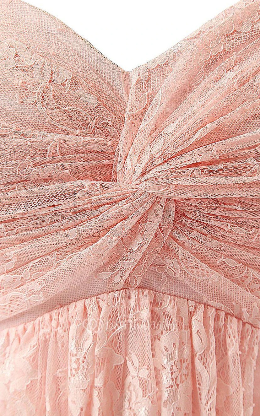 Robe longue froncée à décolleté cœur et corsage en dentelle view 4