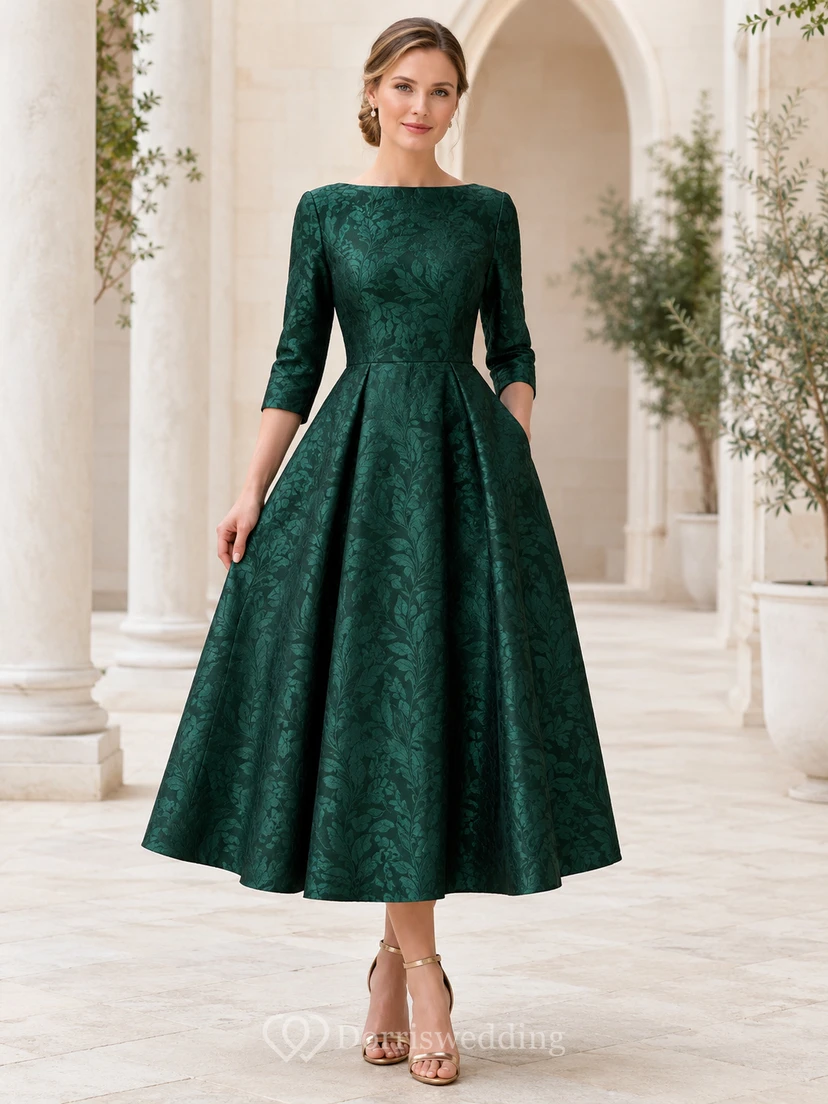 Robe d'invitée jacquard vert foncé à manches trois-quarts et manches bateau