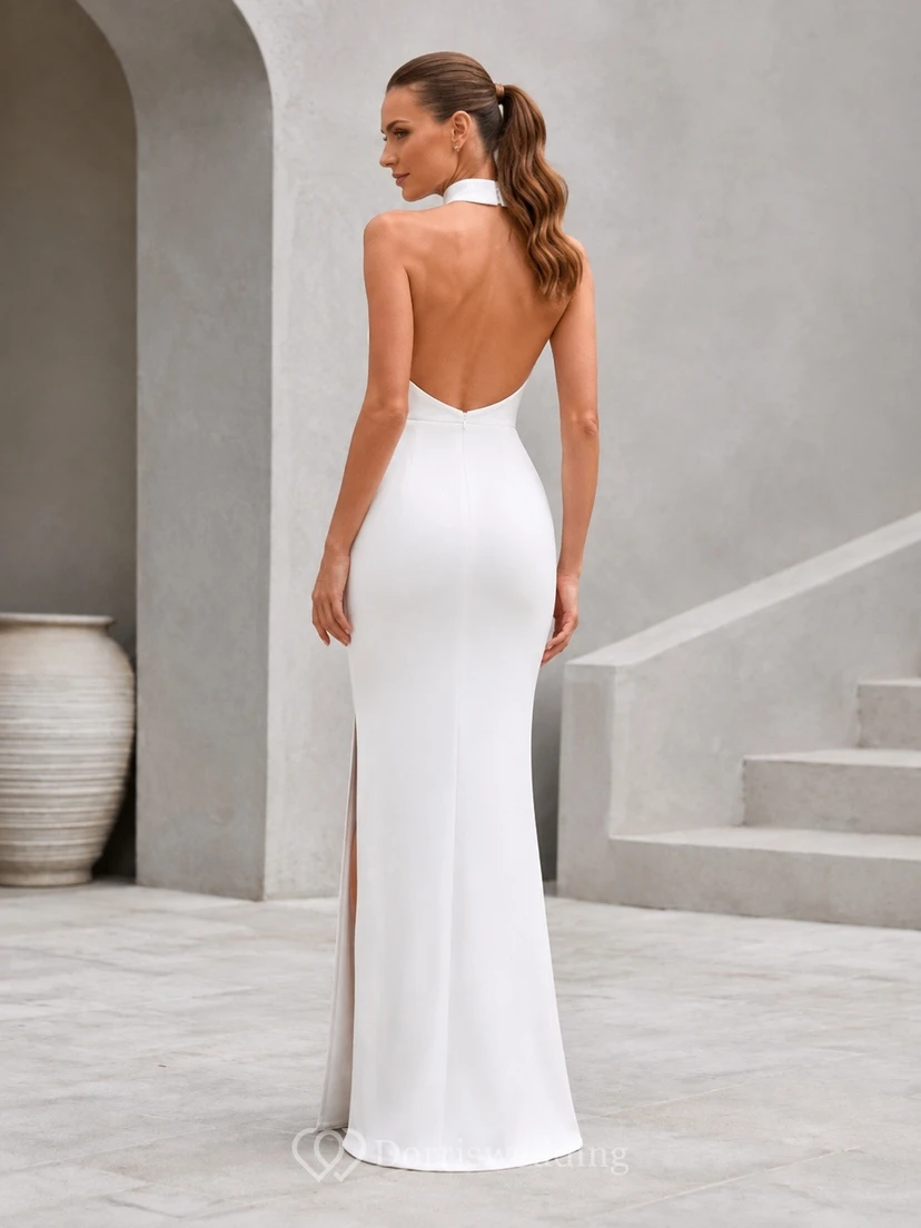 Vestido de noche nupcial elegante, minimalista, largo hasta el suelo, estilo sirena, con escote halter y abertura lateral. view 2
