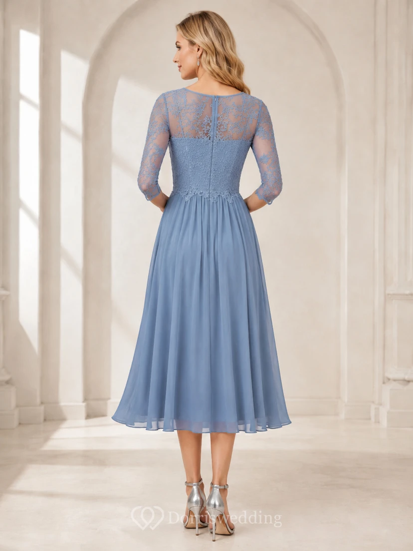 Vestido de jardín elegante azul acero de encaje hasta la rodilla con mangas tres cuartos, estilo madre. view 2