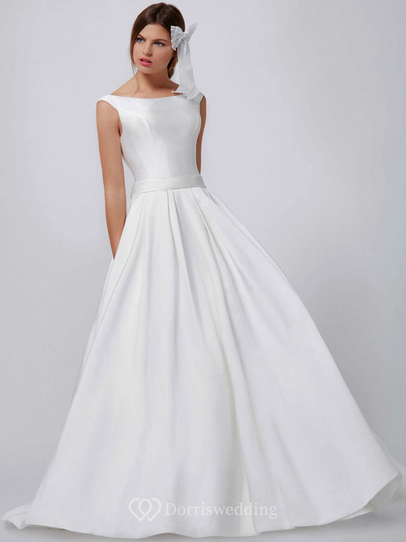 A-Line Long Scoop-Neck Sleeveless Satin Simple Wedding Dress