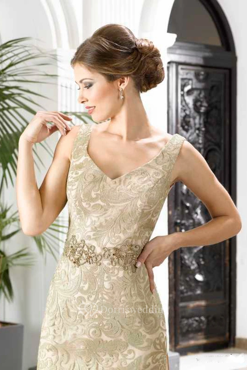 A-Line Floor-Length V-Neck Sleeveless Lace Waist Jewellery Detachable Train Low-V Back Dress view 3