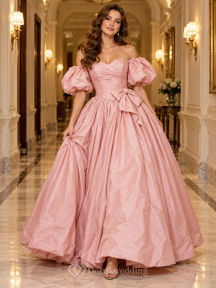 Robe de soirée en taffetas rose perle, épaules dénudées et manches bouffantes, années 1980