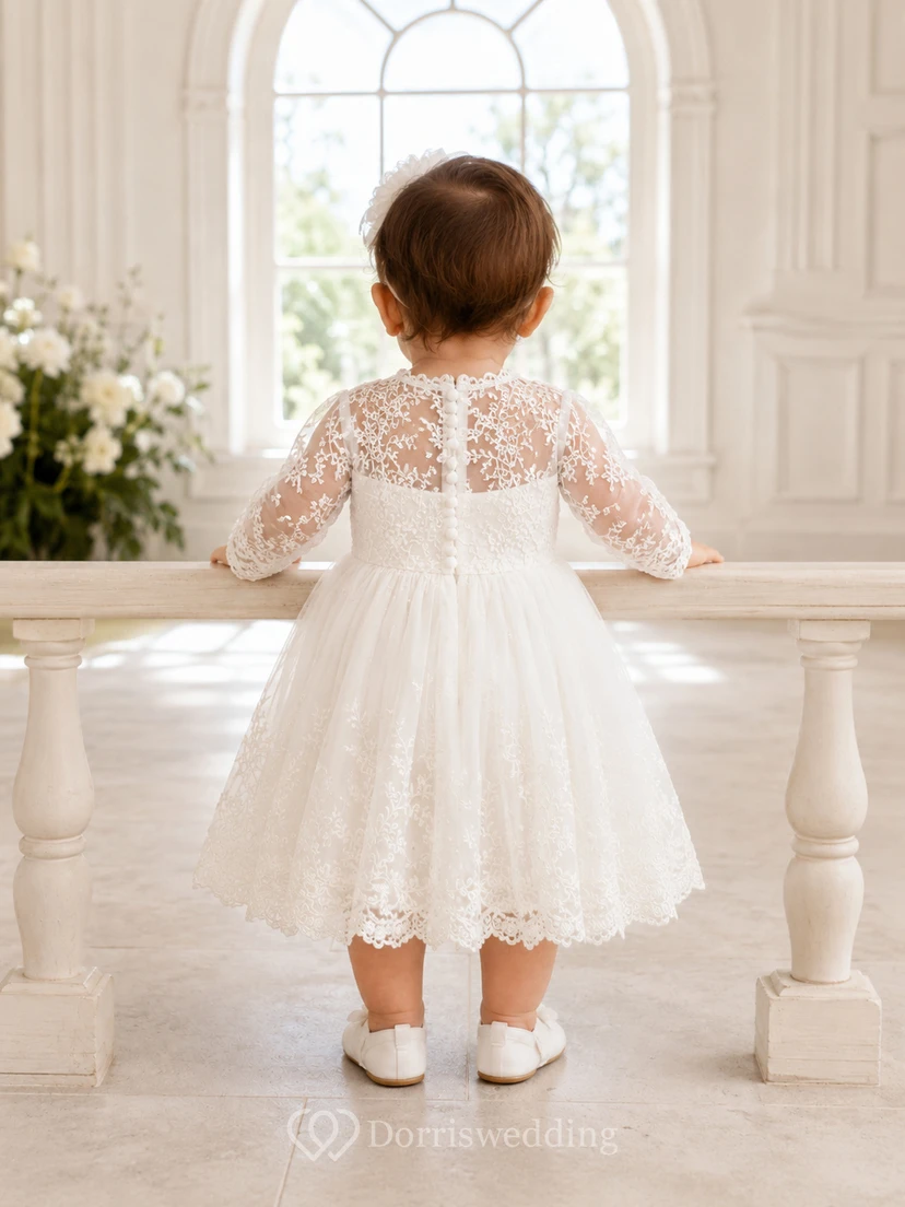 Langärmeliges Taufkleid, A-Linie, Spitze, Tüll, hoher Kragen, knielang view 2