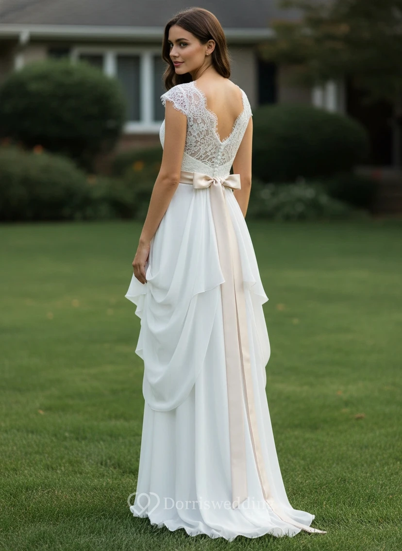 Robe classique en mousseline avec taille en satin view 2