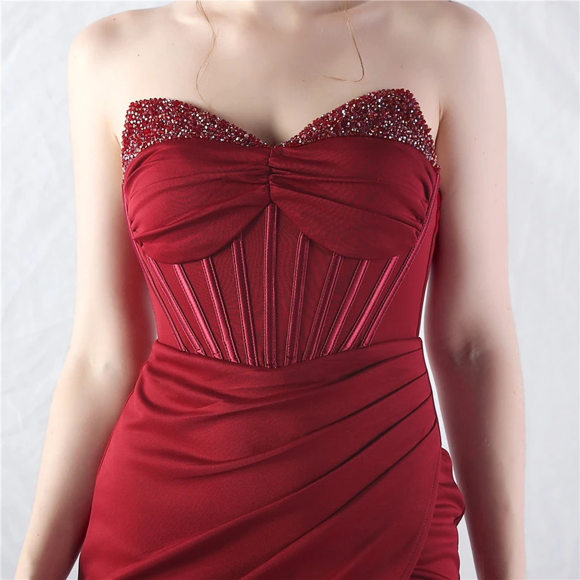 Vestido de noche de alta gama con cintura de espiga, elaborado con cuentas y forma elaborada. view 26