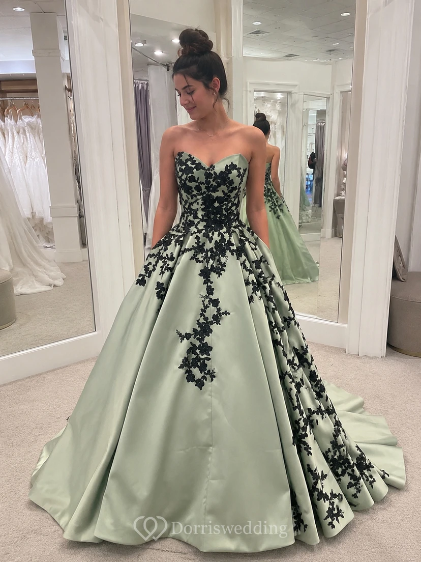 A-Line Floor-Length Sweetheart Appliques Chapel Train Zipper Corset Back Lace Satin Dress view 8