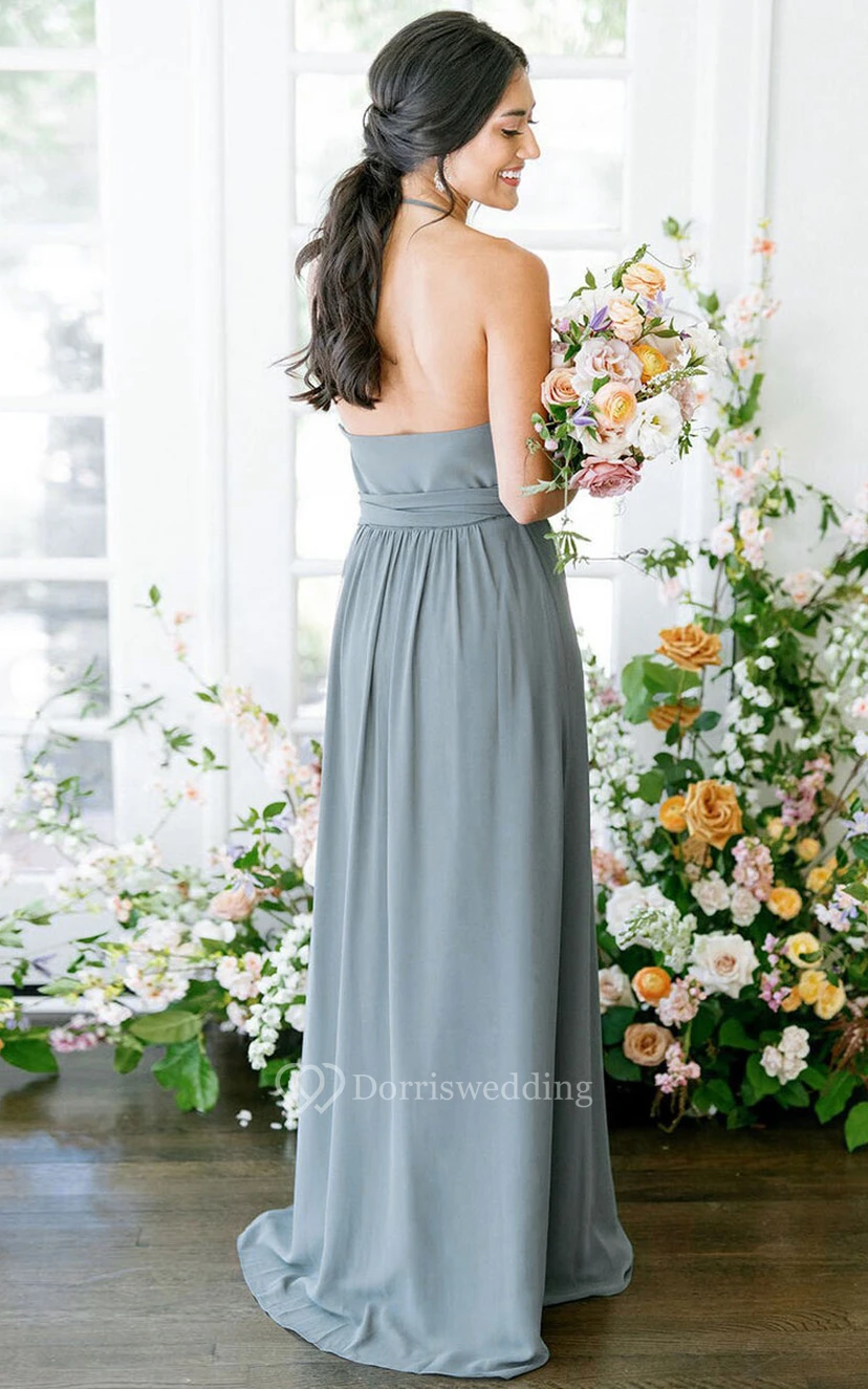 Ärmelloses Brautjungfernkleid aus Chiffon-Satin mit A-Linien-Schnitt, Neckholder-Ausschnitt, Schleppe, Schärpe und vorderem Schlitz. view 4